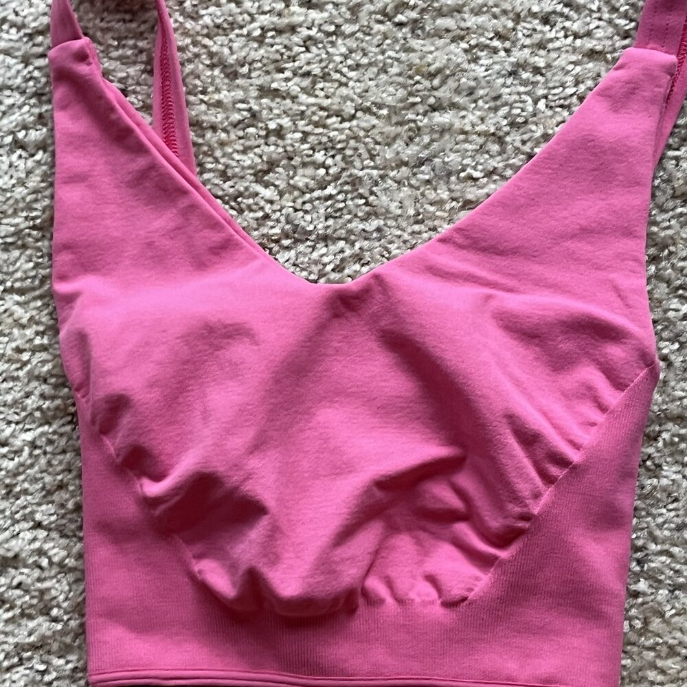 NWOT Free People Movement Hot Pink/Fushia Sports Bra Size XS/S